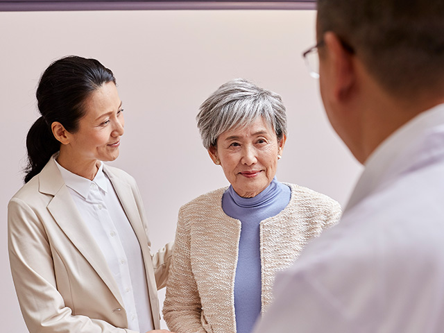 病院・通院の付き添いイメージ